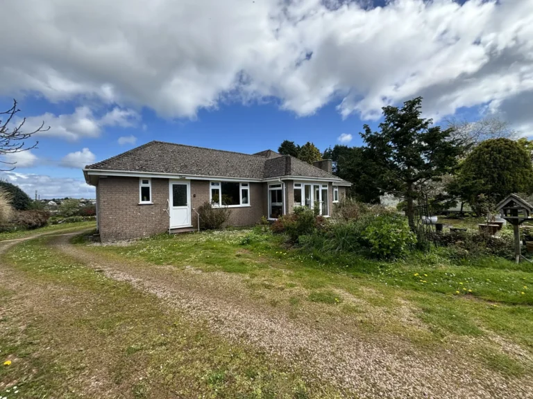 Bungalow extension & renovation