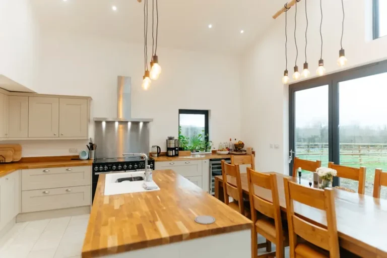 Class Q barn conversion - Rattery